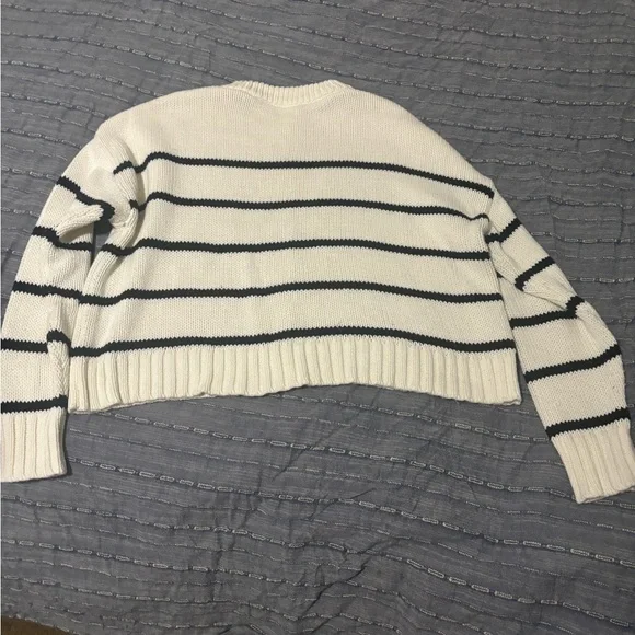 ✨Jenni Kayne Chloe crewneck cropped white/black stripe